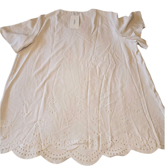 Sz 22/24 BLOOMCHIC Ecru Short Flutter-Sleeve Laser-Cut Eyelet Border Blouse - Picture 6 of 6